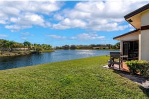 840 Sw 120th Way, Davie