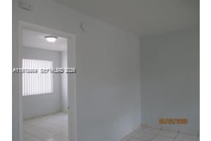 110 W 26th St #9, Hialeah, FL 33010, - MLS#A11976464