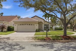 922 Falling Water Rd 922 Weston, FL 33326 - MLS#A11976502
