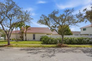 922 Falling Water Rd 922 Weston, FL 33326 - MLS#A11976502