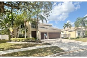 1104 Nw 139th Ave Pembroke Pines, FL 33028 - MLS#A11976527