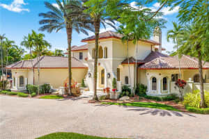 11400 Sw 67th Ave Pinecrest, FL 33156 - MLS#A11976533