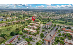 4166 Inverrary Dr 410, Lauderhill