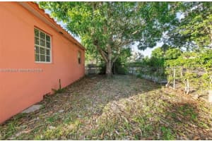 5300 Sw 6th St Miami, FL 33134 - MLS#A11976554