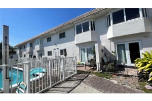 840 Pine Dr 104 Pompano Beach, FL 33060 - MLS#A11976563