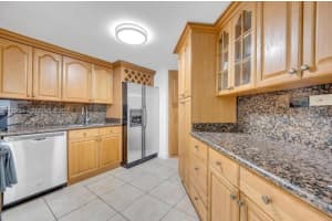 999 Brickell Bay Dr 2007 Miami, FL 33131 - MLS#A11976608