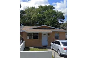 2111 Nw 26th Ave 2111 Fort Lauderdale, FL 33311 - MLS#A11976621