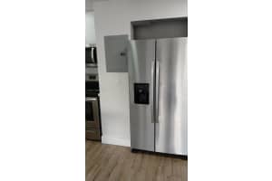 8820 Fontainebleau Blvd 302 Miami, FL 33172 - MLS#A11976647