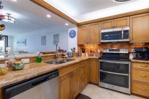 4253 Bay Beach Ln G2 Fort Myers, FL 33931 - MLS#A11976648