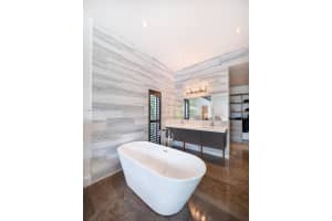 1540 Cleveland Rd Miami Beach, FL 33141 - MLS#A11976677