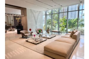 300 Biscayne Boulevard Way 3608w Miami, FL 33131 - MLS#A11976681