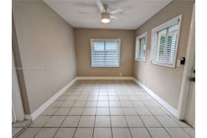 987 Ne 131 St 3 North Miami, FL 33161 - MLS#A11976707