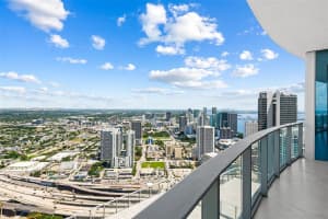 851 Ne 1st Ave Ph 5402 Miami, FL 33132 - MLS#A11976716