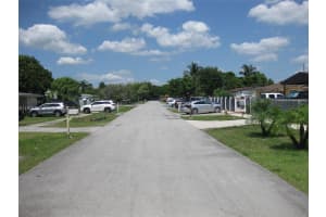 655 Sw 4th Ter Florida City, FL 33034 - MLS#A11976780