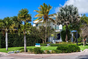 741 Harbor Dr Key Biscayne, FL 33149 - MLS#A11976789