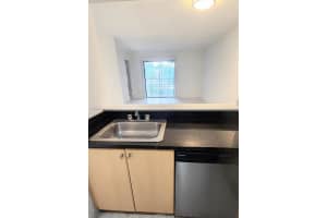 902 Ne 209 St 203-40 Miami, FL 33179 - MLS#A11976796