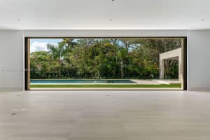 8755 SW 54th Ave, Miami, FL 33143, - MLS#A11976798