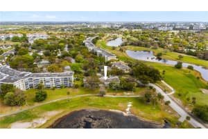 823 Cypress Blvd 204 Pompano Beach, FL 33069 - MLS#A11976801