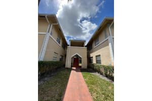 10204 Twin Lakes Dr 14-h, Coral Springs