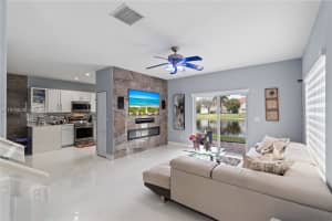 4301 Macarthur Palm Trl Green Acres, FL 33463 - MLS#A11976828