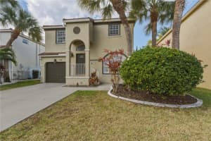 324 Nw 153rd Ln Pembroke Pines, FL 33028 - MLS#A11976855