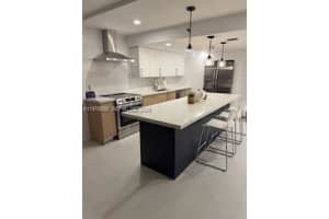 2625 Collins Ave APT 1110, Miami Beach, FL 33140, - MLS#A11976858