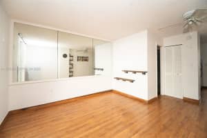 1750 James Ave 4j Miami Beach, FL 33139 - MLS#A11976866