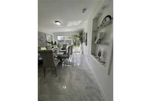 5710 Douglas St Hollywood, FL 33021 - MLS#A11976876