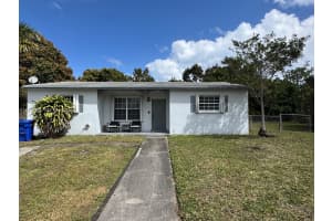 16981 Ne 8th Ct North Miami Beach, FL 33162 - MLS#A11976881