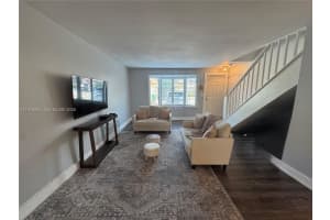 7816 Sw 102nd Ln Miami, FL 33156 - MLS#A11976906