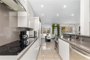 1400 N Tallwood Ave 306, Hollywood