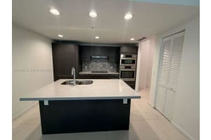 7875 Nw 107th Ave 211 Doral, FL 33178 - MLS#A11976923