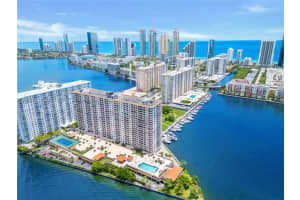 290 174th St 1006, Sunny Isles Beach