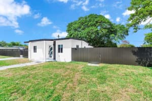 16320 Nw 19 Ct Miami Gardens, FL 33054 - MLS#A11976962