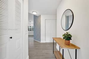 9304 Arborwood Cir, Davie, FL 33328, Sold 04/09/26