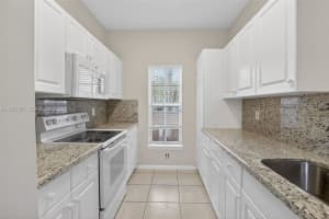 4824 Sw 32nd Ter Dania Beach, FL 33312 - MLS#A11976971