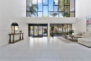 16200 Golf Club Rd 102 Weston, FL 33326 - MLS#A11977039