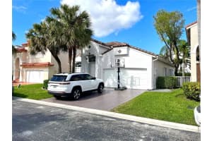 15627 Sw 16th Ct 0 Pembroke Pines, FL 33027 - MLS#A11977040