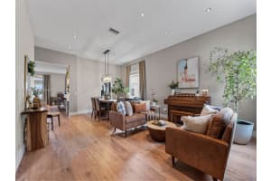 1150 Fairfield Meadows Dr, Weston