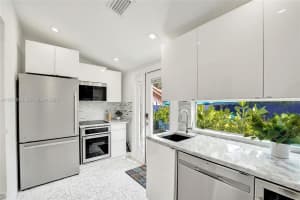 3305 16th Ct , Fort Lauderdale, FL 33305 - MLS#A11977050