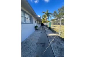 2929 Nw 47th St 2 Miami, FL 33142 - MLS#A11977078