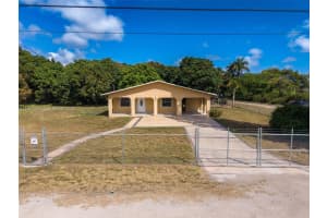 15401 Sw 212th St Miami, FL 33187 - MLS#A11977093