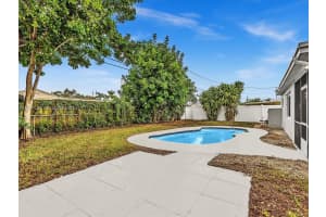 6800 Raleigh St Hollywood, FL 33024 - MLS#A11977126