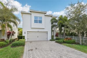 1402 Myrtle Oak Ter Hollywood, FL 33021 - MLS#A11977154