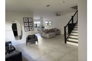 7905 Nw 104th Ct Doral, FL 33178 - MLS#A11977185