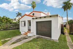 700 Ne 87th St, Miami