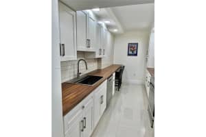 4001 Hillcrest Dr 1014 Hollywood, FL 33021 - MLS#A11977215