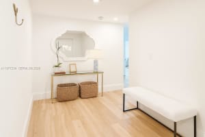 199 Ocean Lane Dr 115 Key Biscayne, FL 33149 - MLS#A11977234