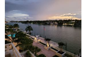 5700 Collins Ave 5l Miami Beach, FL 33140 - MLS#A11977237