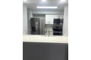 550 S Park Rd 32-8 Hollywood, FL 33021 - MLS#A11977255